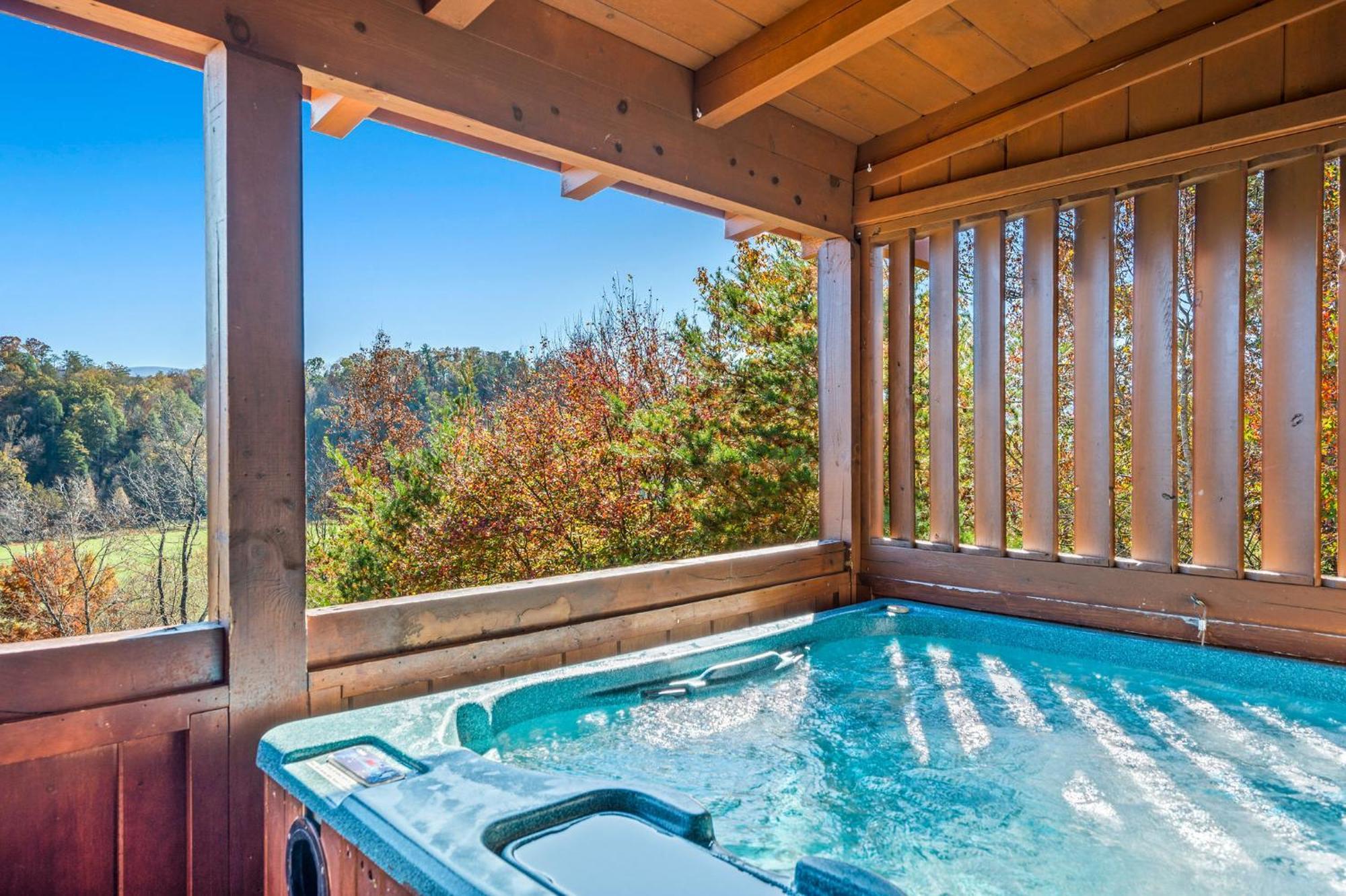 Bearfoot Pines - True Log Cabin - Wi-Fi, Hot Tub, Fishing, Deck With Views! - Mins To Pf Sevierville Dış mekan fotoğraf